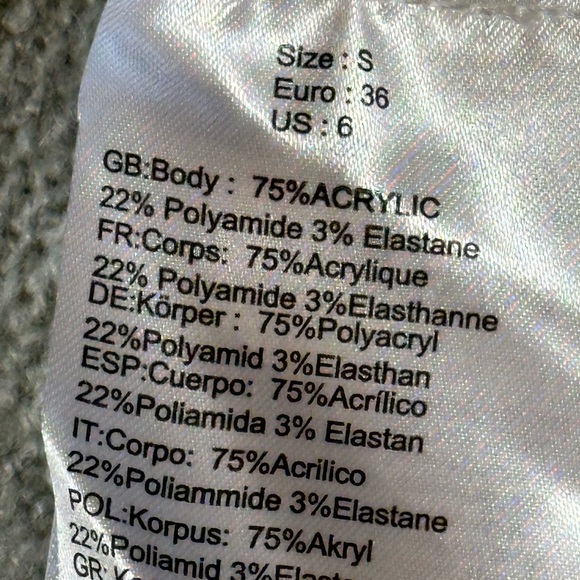 Bench women’s size S soft‎ knit cardigan sweater with front zip with hood, gray - Picture 8 of 14